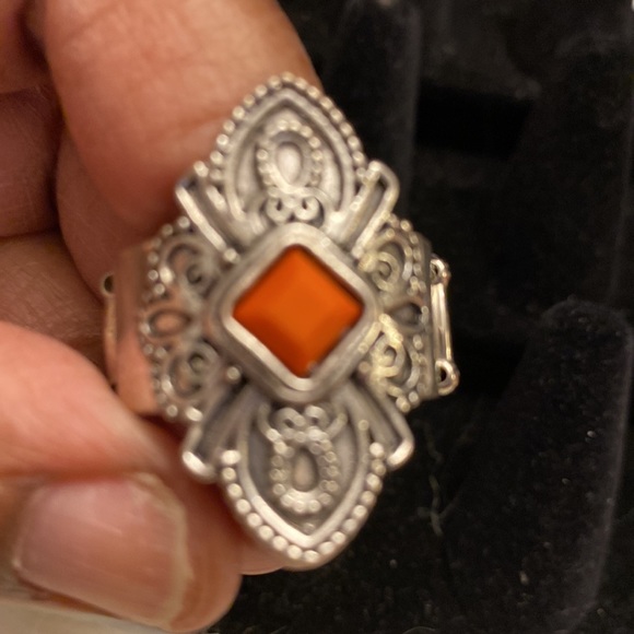 Everything must go - Picture 6 of 12